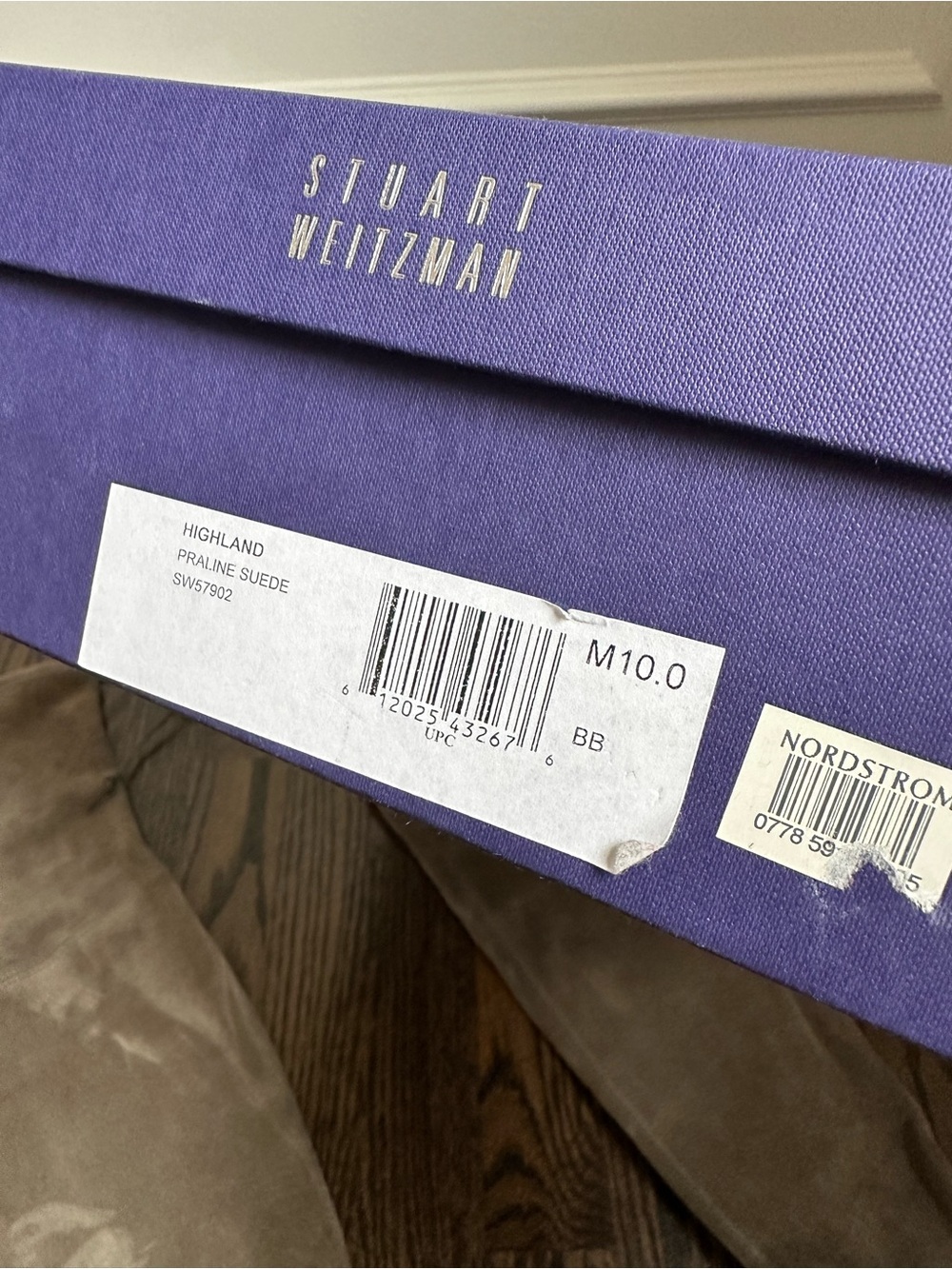 Stuart Weitzmen Highland Suede in Praline - Like New - Picture 4 of 4